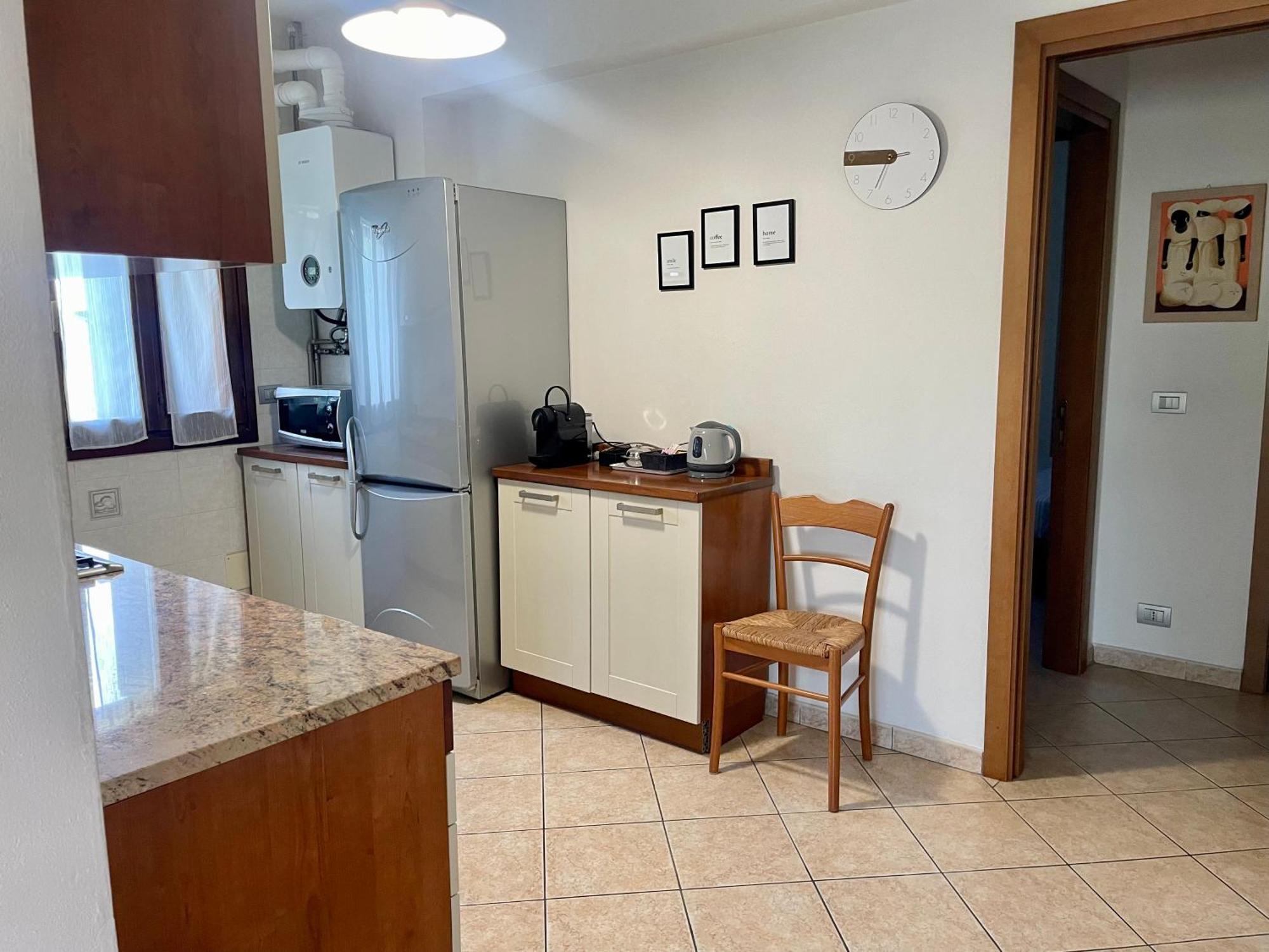 Gocce Balsamiche Apartment Ravarino Luaran gambar